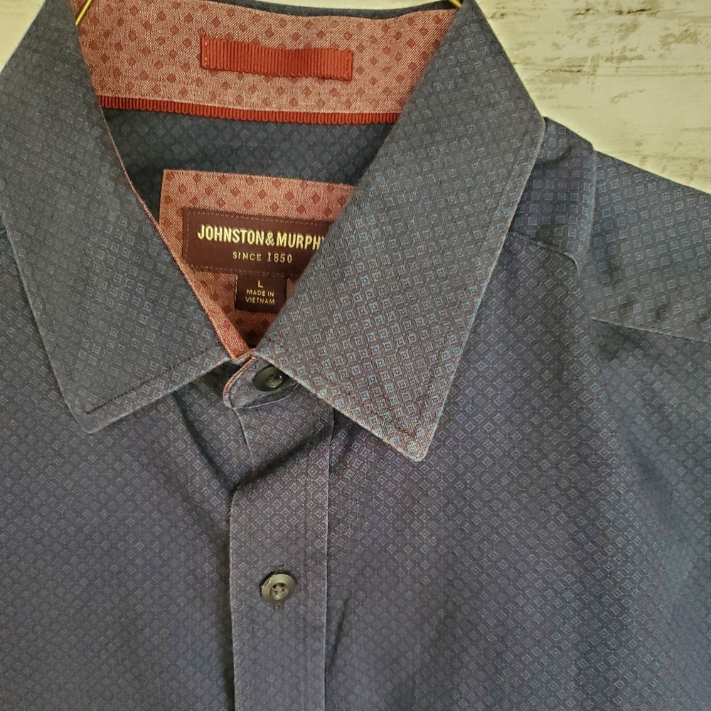 Johnston & Murphy Button down - Picture 2 of 3